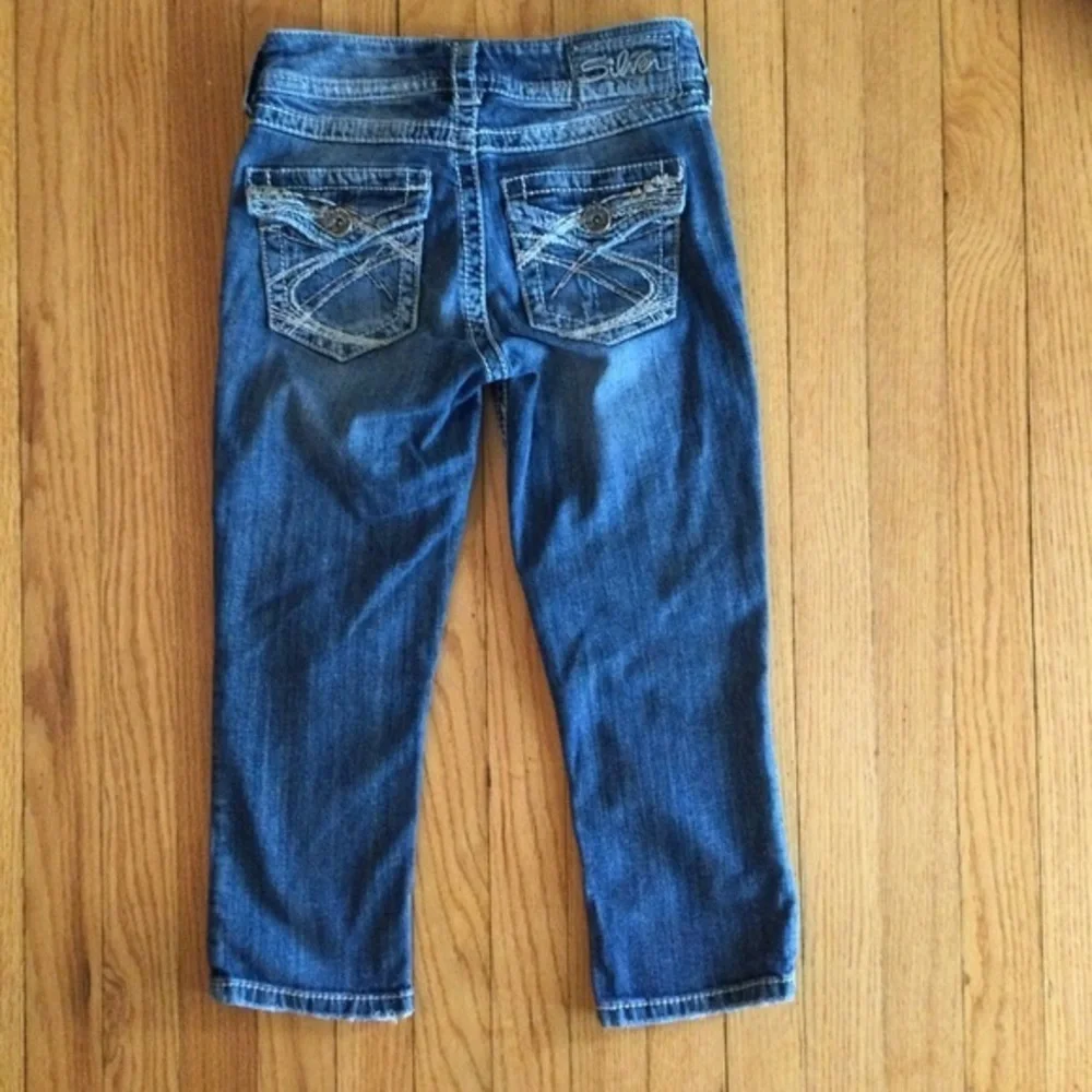 Silver Jeans Suki Surplus Capris Size Waist 25